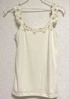 【新品未使用】ラボラトリーワーク 胸元レース キャミソール ビジュー Mのサムネイル