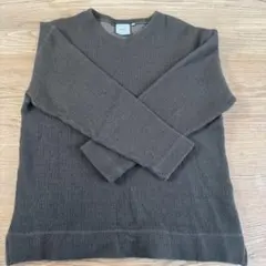 グリーン ニット