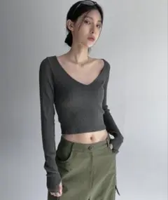 BLACKUP / サンドリングウォーマークロップ長袖Tシャツ