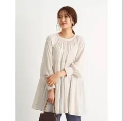 アースミュージックアンドエコロジー りぼんティアードブラウスカットソー 長袖 F