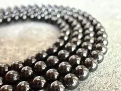 天然石 ブラックスピネル極小ラウンド約2mm 1連(約36cm)