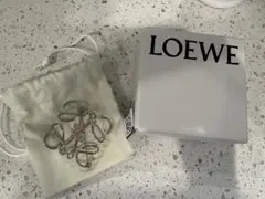 LOEWE アナグラム ブローチ シルバー