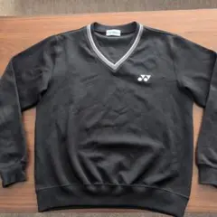 YONEX ブラック Vネック ウォームアップウェア SS