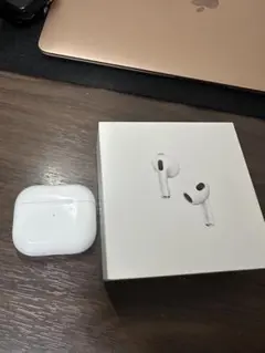 AirPods (第3世代) 本体 箱付き ホワイト,ケースのみ