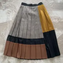 ユナイテッドトウキョウ ロングスカート