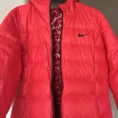 Nike レッド ダウンジャケット　リバーシブル　美品
