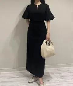 JUNOAH ワンピース　ボリューム袖