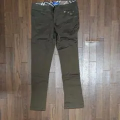 バーバリー・ブルーレーベル パンツ