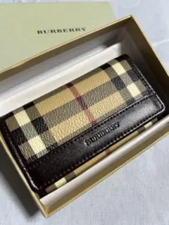 BURBERRY キーケース ノバチェック レザーのサムネイル