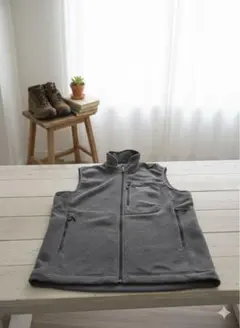 【新品未使用】mont-bell フリースベスト Lサイズ グレー