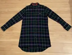 《値下げ》FRED PERRY チェック柄長袖シャツのサムネイル