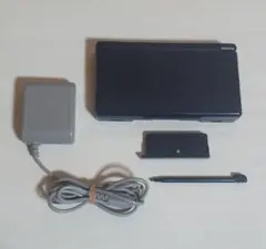 ニンテンドーDS Lite（エナメルネイビー）