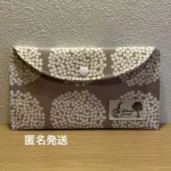 マルチケース　通帳ケース　ハンドメイド　北欧テイスト　サークルフラワー柄
