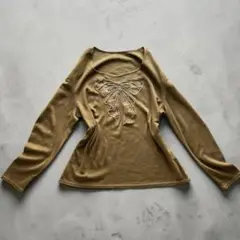 伊太利屋 ウール100% トップス リボン刺繍 ラインストーン キャメル Lのサムネイル