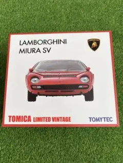 トミカリミテッドヴィンテージ　ランボルギーニ ミウラSV 赤
