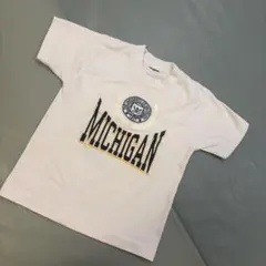 University of Michigan カレッジTシャツのサムネイル
