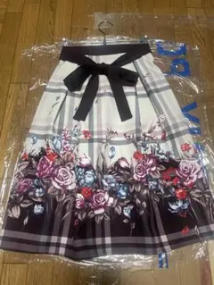 tocco closet 花柄チェック柄 フレアスカート リボン付き ピンクのサムネイル