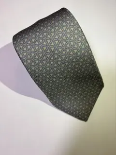 【おまとめ購入割引相談可能】 HERMES 幾何学模様 ネクタイ グレー系