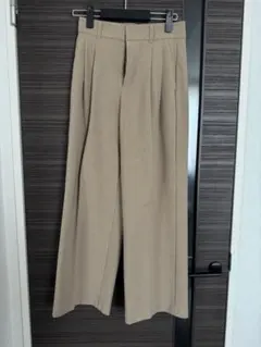 GU ベージュ ワイドパンツ M