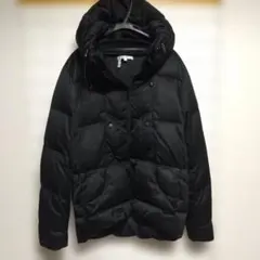 黒いフード付きダウンジャケット L ブラック 冬 スノー オシャレ