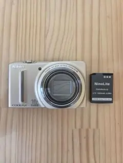 ★実用品★ Nikon ニコン COOLPIX クールピクス S9100のサムネイル