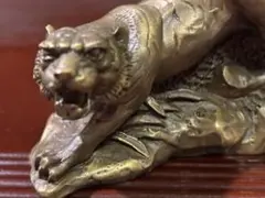 Item thumbnail for item 9eeac472-9918-4ecf-a874-c59a5f0261f9