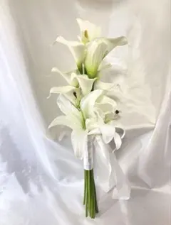 ホワイトカサブランカ造花ブーケ、ブートニア