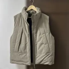 出品10/31まで！　GU ヒートパテッド　ベスト　M 中綿