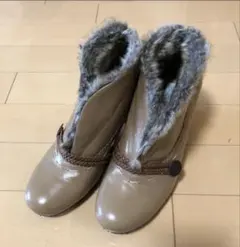 ショートブーツ　ファー付き　23.5㎝　中古品ショートブーツ