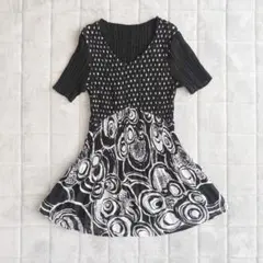 美品 プリーツワンピース ドット切替 モノトーン ミニ丈 S相当