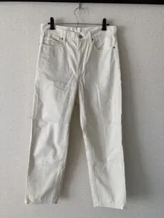 UNIQLO スラウチテーパードアンクルジーンズ