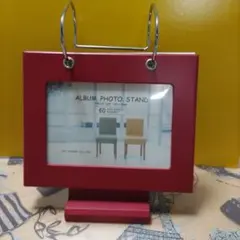 未使用品　YOU POWER 赤いフォトスタンド 60ポケット