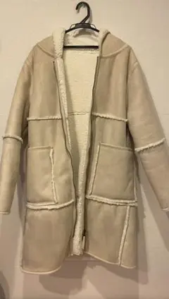 ムートンコート