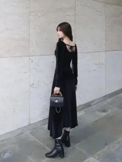 holidayandholiday  バックオープンベロアワンピース 中古・古着通販】holidayandholiday (ホリデーアンドホリデー