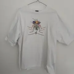 HUF刺繍ホワイトTシャツ