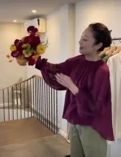 3万新品◆雅姫さんクロスアンドクロスレースブラウスハグオーワージャーナルラックス