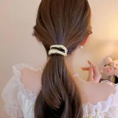 ニュアンスメタル ヘアゴム ゴールド 上品 ヘアアクセ 大人可愛い
