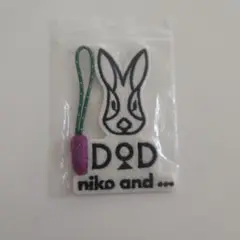 未使用　DOD niko and ウサギ ストラップ　ワッペン　ニンジンプルプル