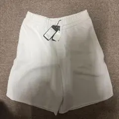 Armani Exchange ホワイト ショートパンツ 新品タグ付き