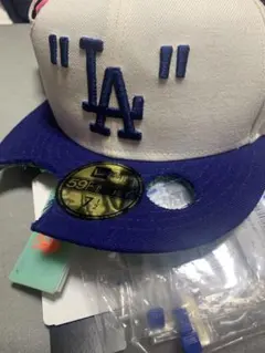 Item thumbnail for item b1e1e546-b5ba-4080-8a44-57cb76c12b48