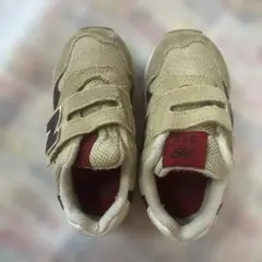 New Balance キッズシューズ 13サイズ ベージュ