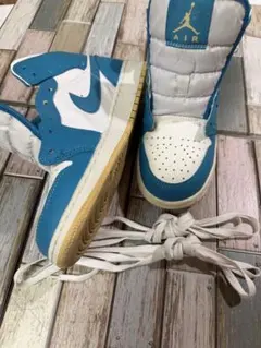 NIKE ナイキ　エアジョーダン１MID used ２３センチ ジュニアシューズ
