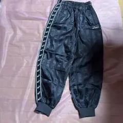 Item thumbnail for item 1d8b079e-2fea-4de6-bcd6-8c08f8880f22