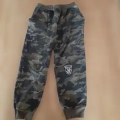 COMME CA ISM キッズ カモフラ柄 ロングパンツ 140　秋