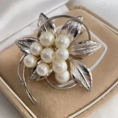 本真珠 シルバー 花モチーフブローチ パール付き 高島屋 - メルカリ