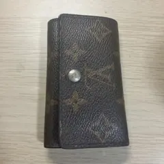 Louis Vuitton モノグラム キーケース