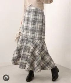 美品⭐️ NICE CLAUP ハイウエスト　ツイードチェック柄　フレアスカート