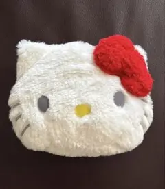 ハローキティ　ふわふわダイカットポーチ