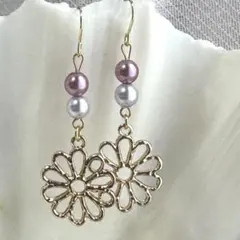 ハンドメイド 花型フックピアス ピンクシルバー591