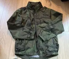 ギャップ　140 迷彩柄　パーカー